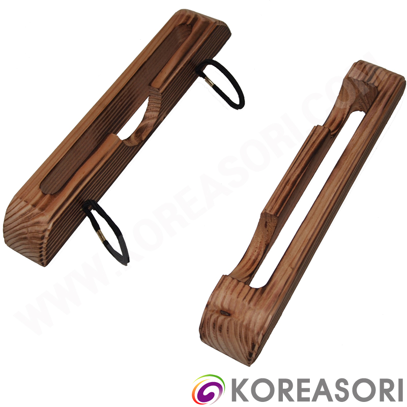 ㅁ자형 분리식 적갈색 육송나무 바닥용 장구받침대 STM-DND845E